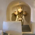 Amphora Oia Santorini Villa