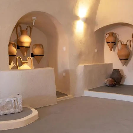Villa Amphora Oia Santorini Foinikiá