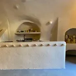 Amphora Oia Santorini Vila